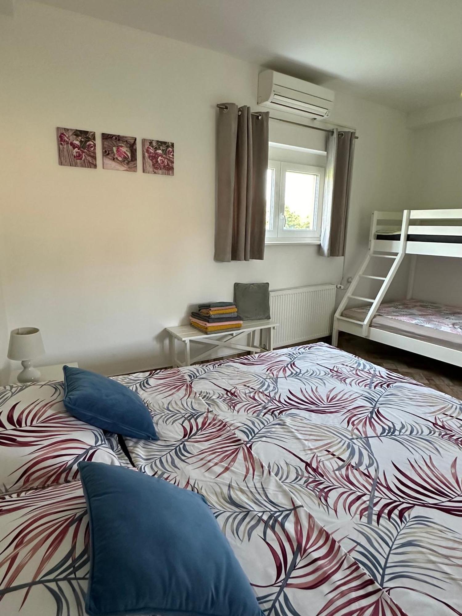 Apartman Ferenac Ozalj エクステリア 写真